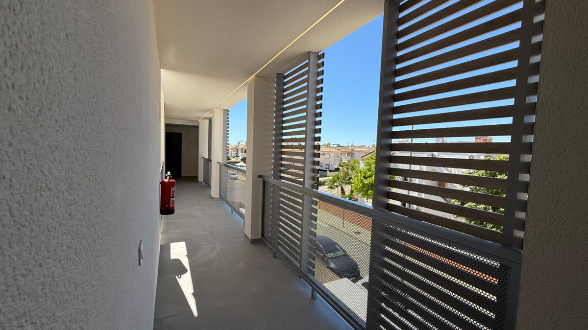 Se vende Ático de 2 dormitorios en Costa Blanca, Alicante, España