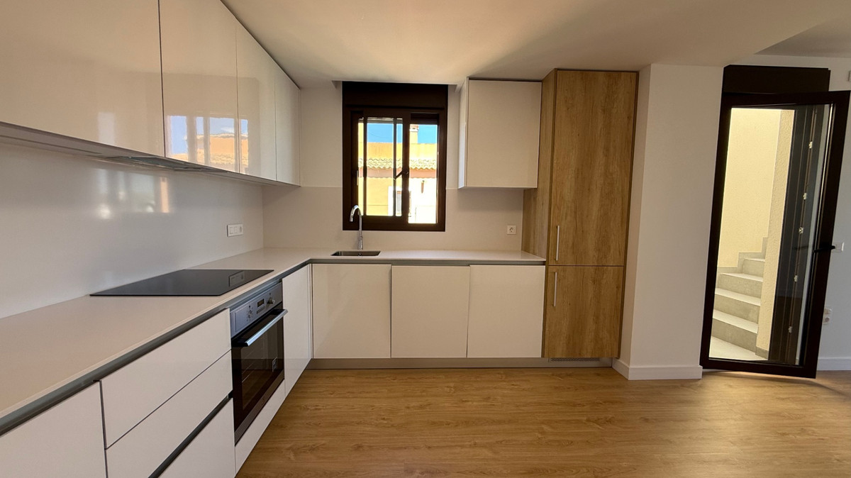 Se vende Ático de 2 dormitorios en Costa Blanca, Alicante, España