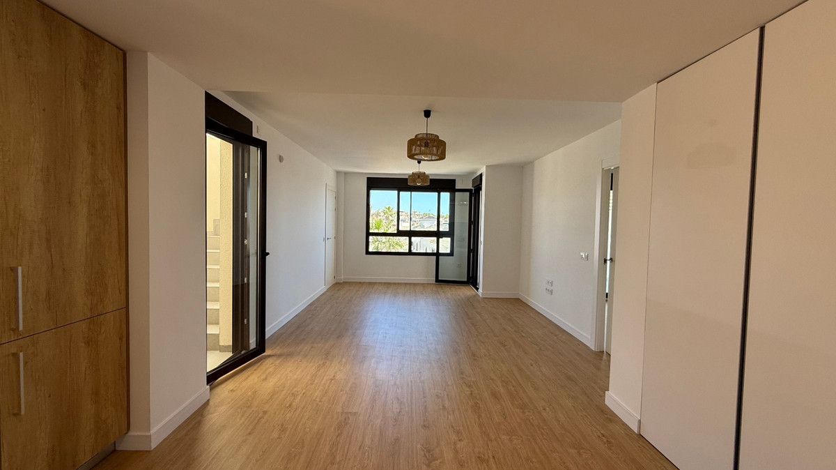 Se vende Ático de 2 dormitorios en Costa Blanca, Alicante, España