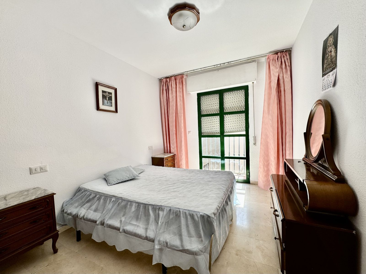 3 Bed Apartment for sale in Fuengirola Costa Del Sol, Málaga, Spain