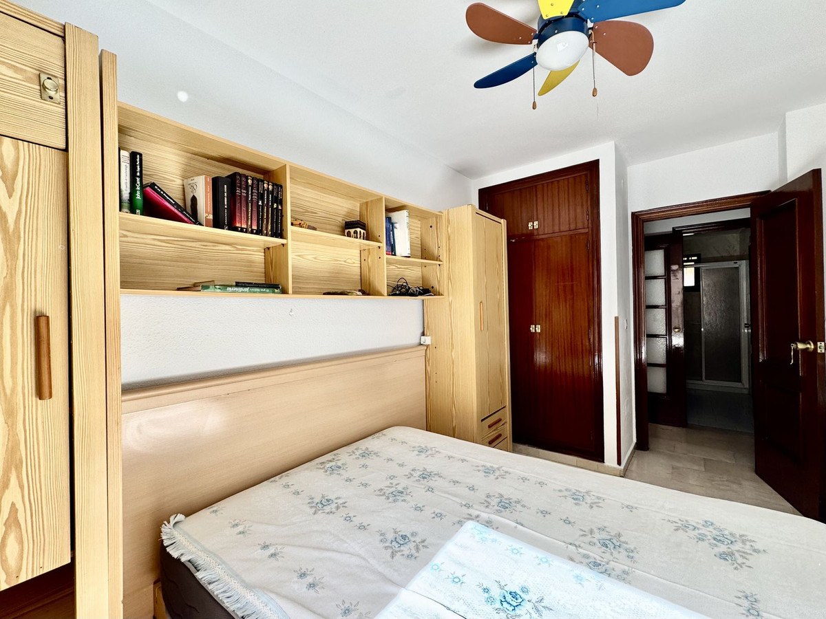 3 Bed Apartment for sale in Fuengirola Costa Del Sol, Málaga, Spain