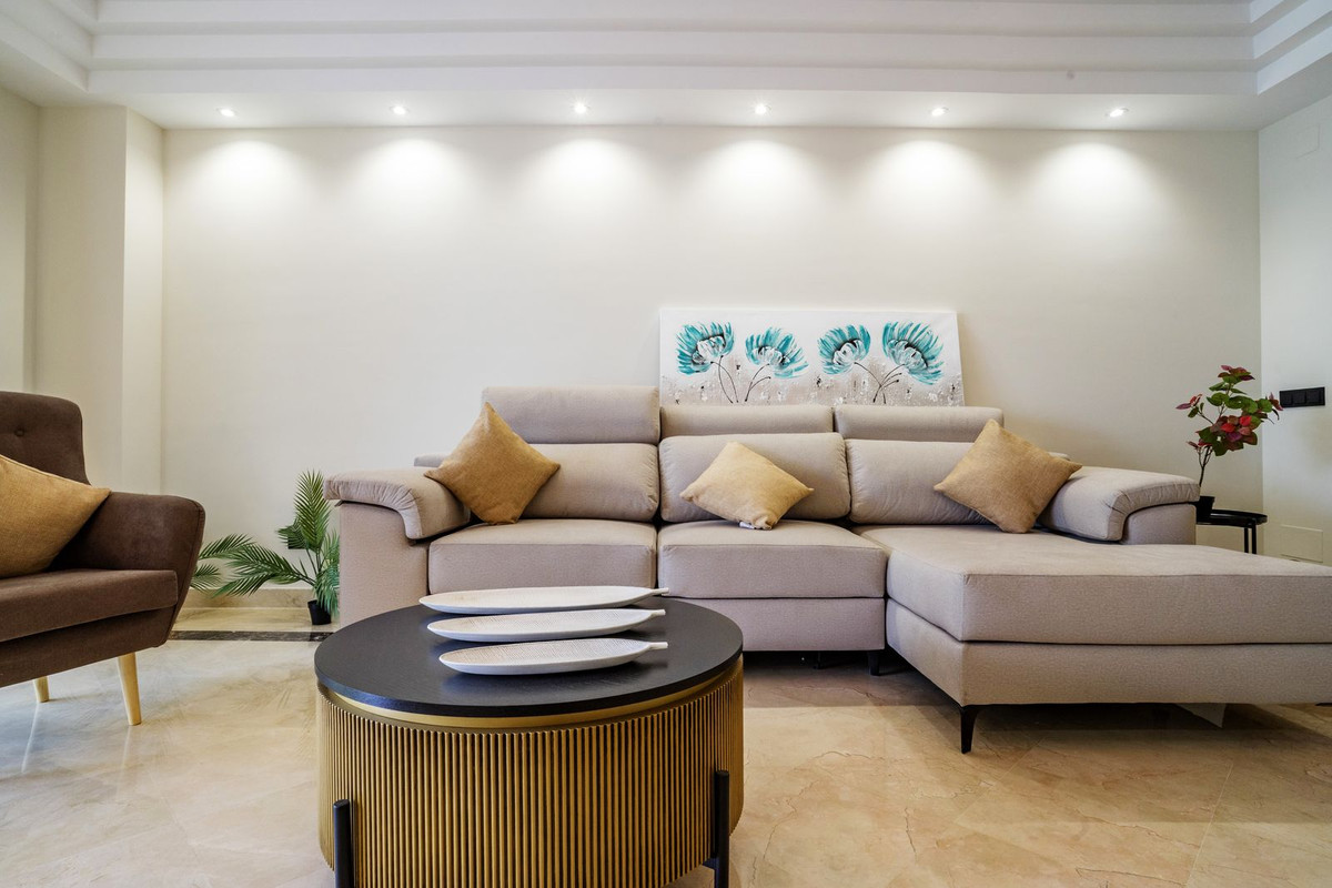 Se vende Apartamento Planta Media de 3 dormitorios en Costa Del Sol, Málaga, España