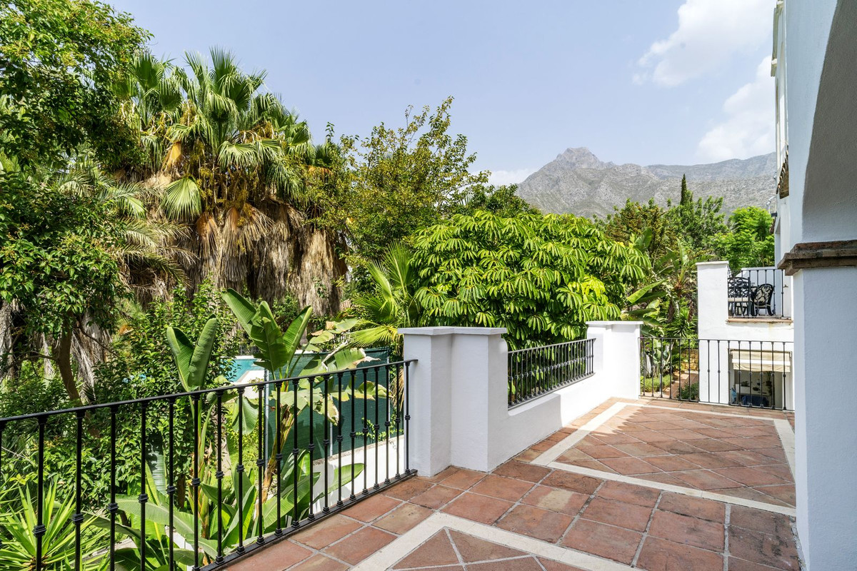 Se vende Apartamento Planta Media de 3 dormitorios en Costa Del Sol, Málaga, España