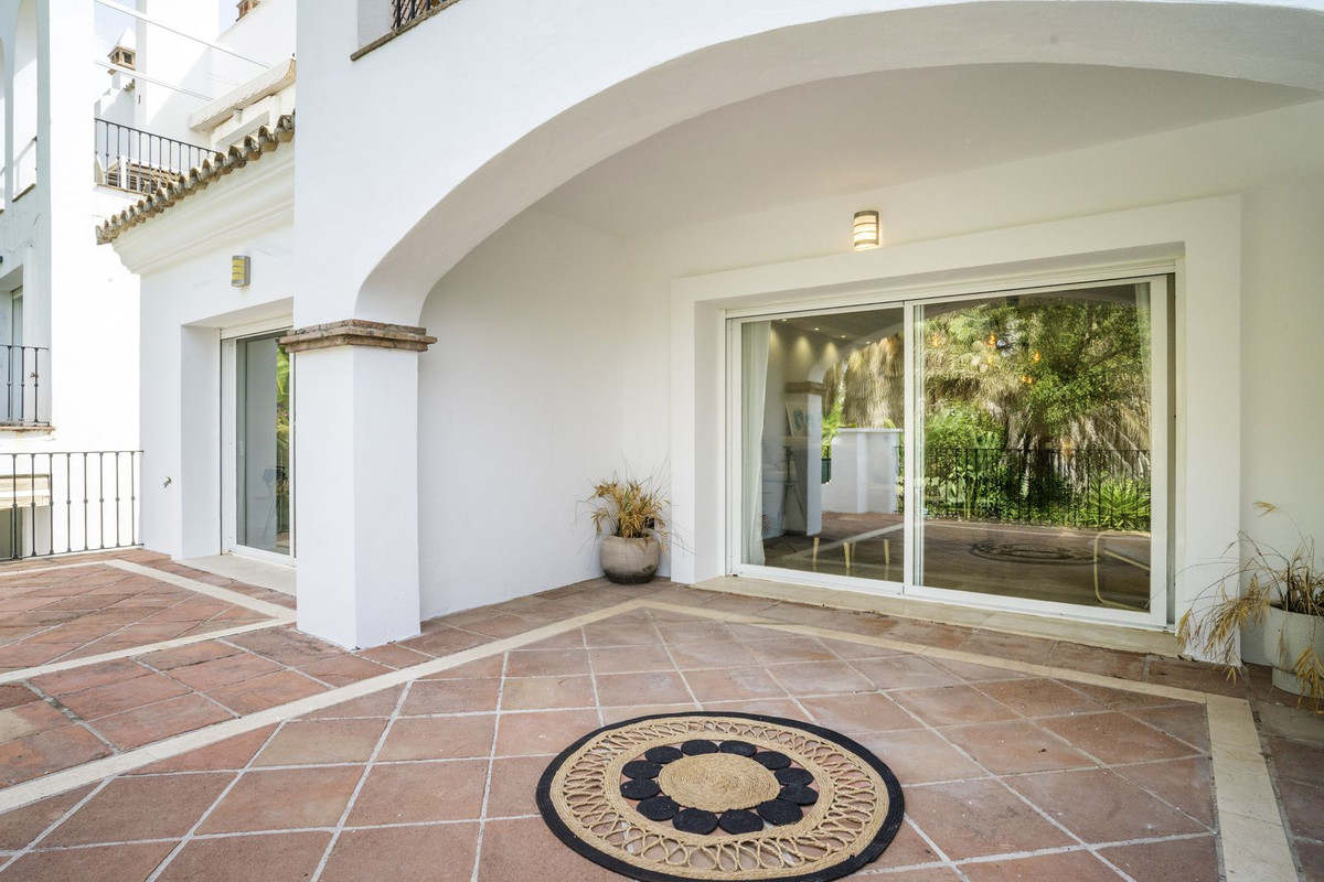 Se vende Apartamento Planta Media de 3 dormitorios en Costa Del Sol, Málaga, España