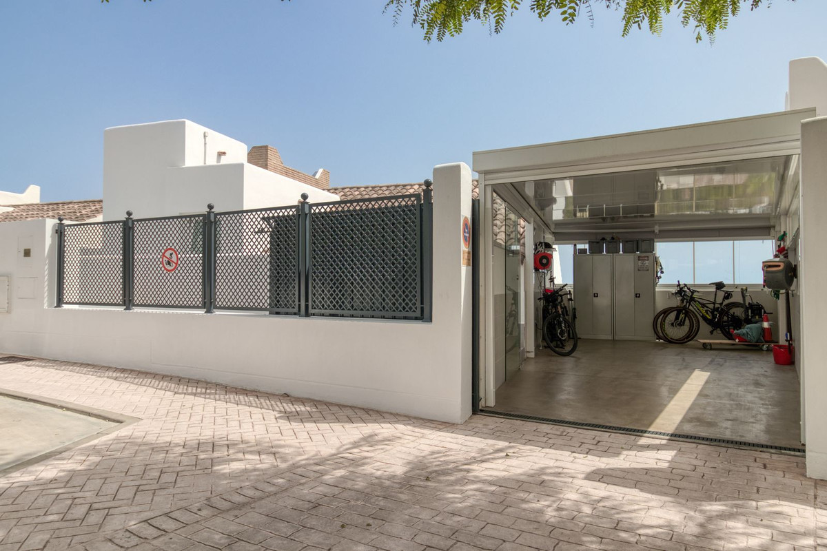 4 Bed Townhouse for sale in Torremuelle Costa Del Sol, Málaga, Spain