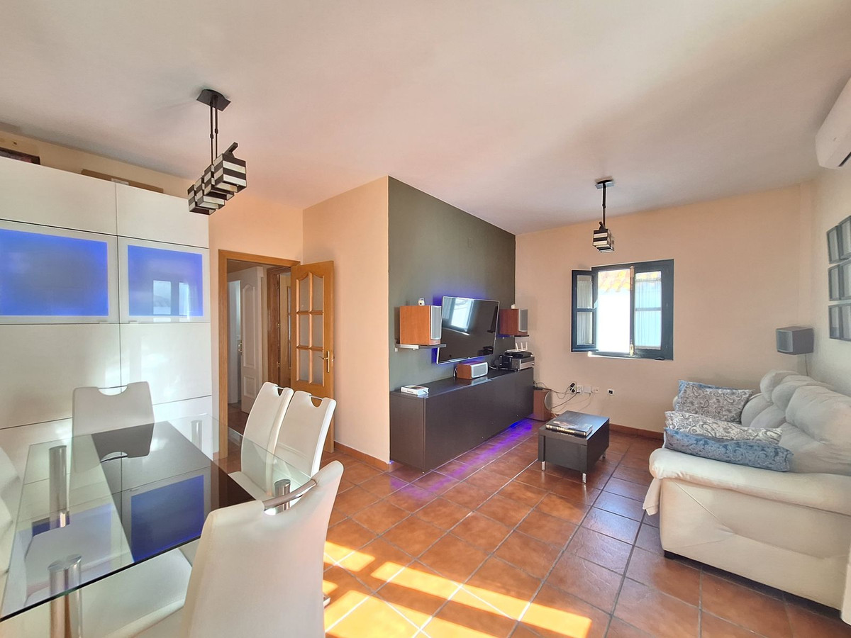 Se vende Pareada de 3 dormitorios en Costa Del Sol, Cadiz, España