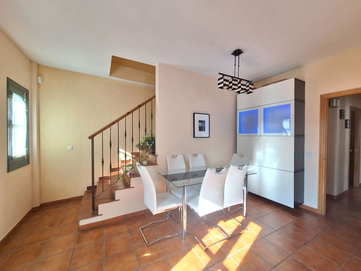 Se vende Pareada de 3 dormitorios en Costa Del Sol, Cadiz, España