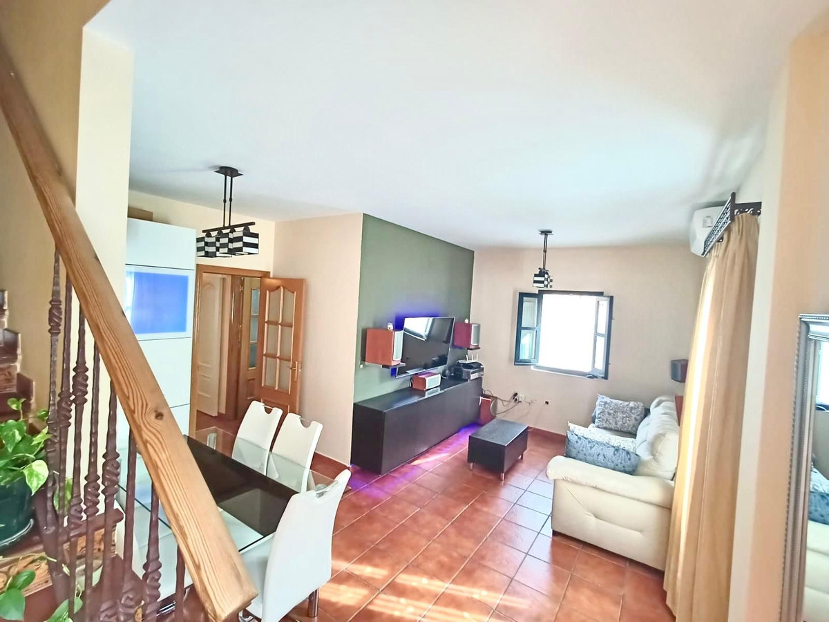 Se vende Pareada de 3 dormitorios en Costa Del Sol, Cadiz, España