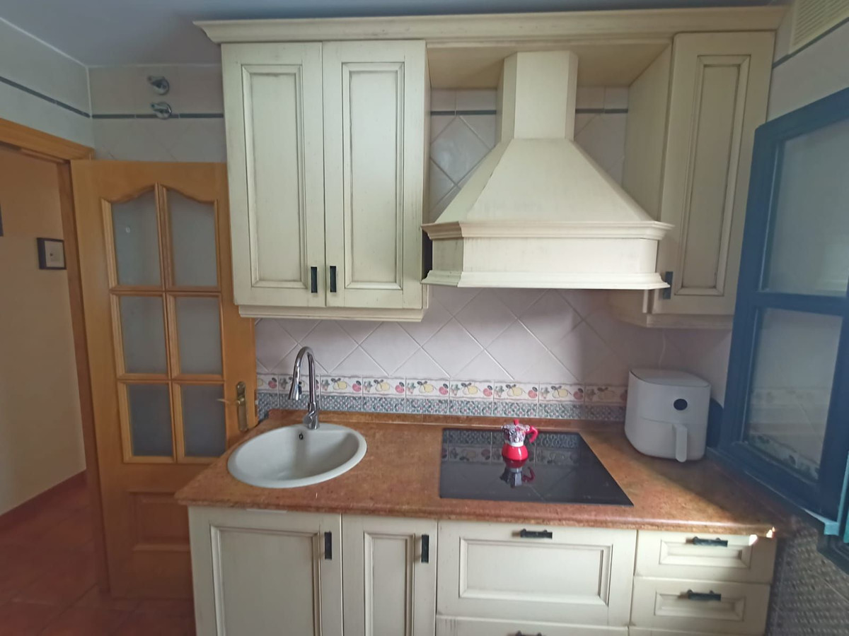 Se vende Pareada de 3 dormitorios en Costa Del Sol, Cadiz, España
