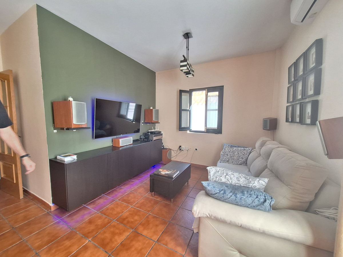 Se vende Pareada de 3 dormitorios en Costa Del Sol, Cadiz, España