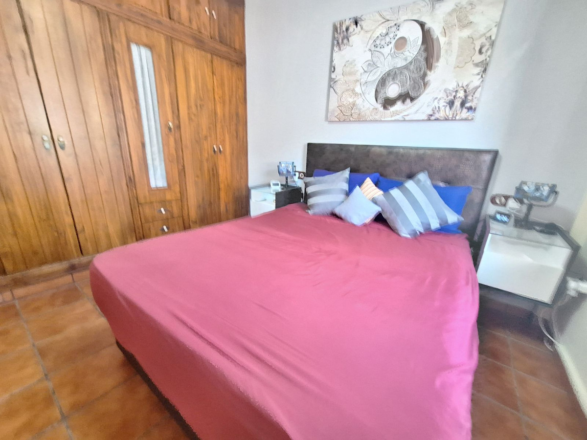 Se vende Pareada de 3 dormitorios en Costa Del Sol, Cadiz, España