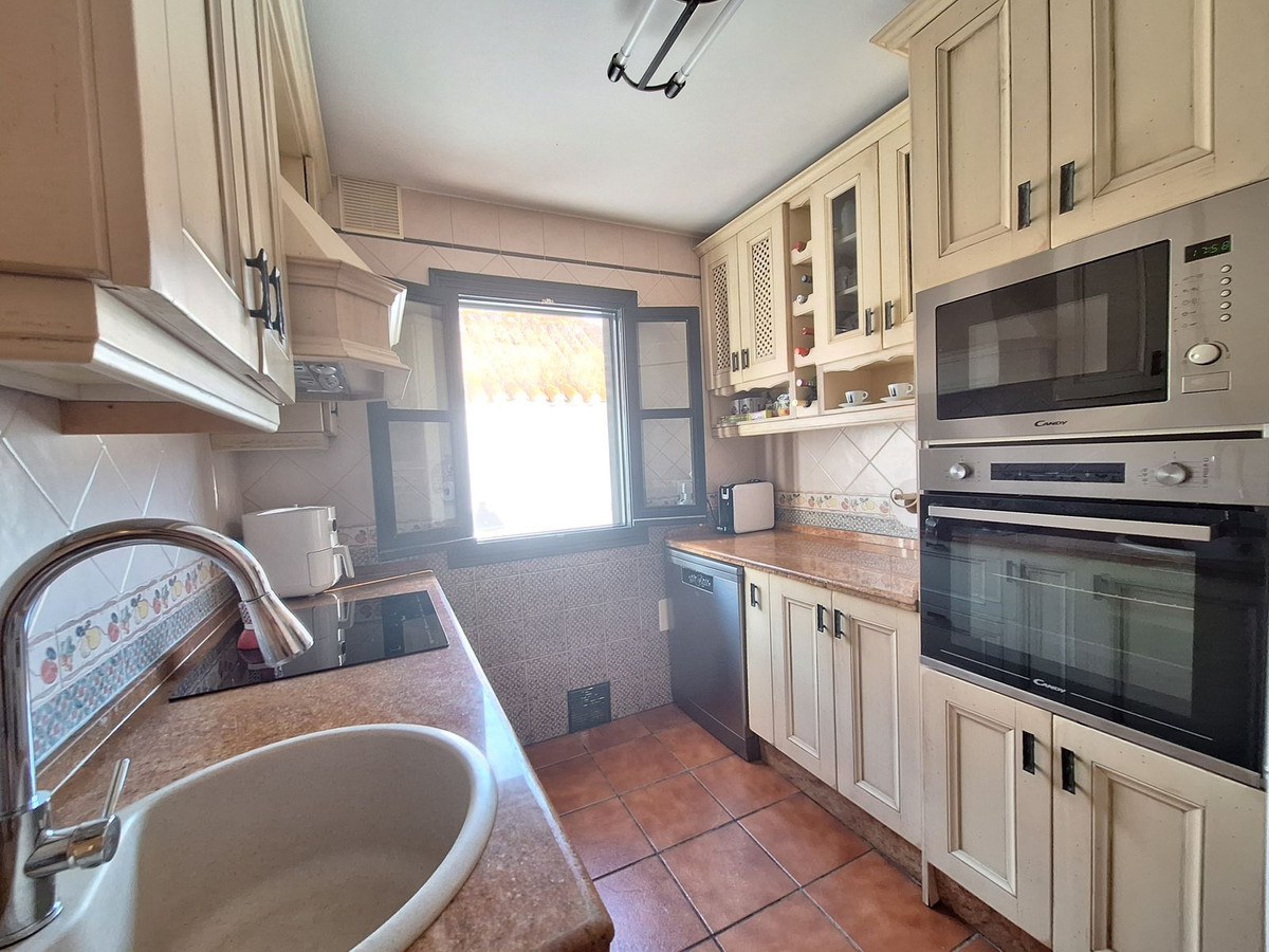 Se vende Pareada de 3 dormitorios en Costa Del Sol, Cadiz, España