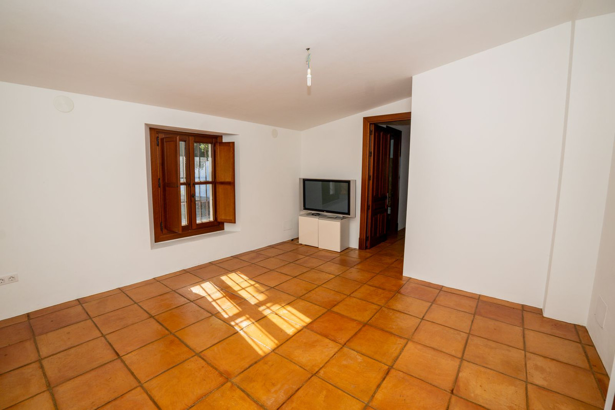 Se vende Villa - Chalet de 4 dormitorios en Costa Del Sol, Málaga, España