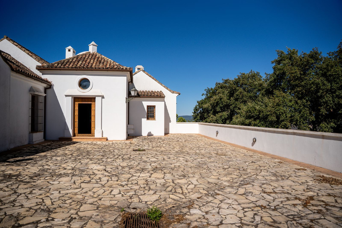 Se vende Villa - Chalet de 4 dormitorios en Costa Del Sol, Málaga, España