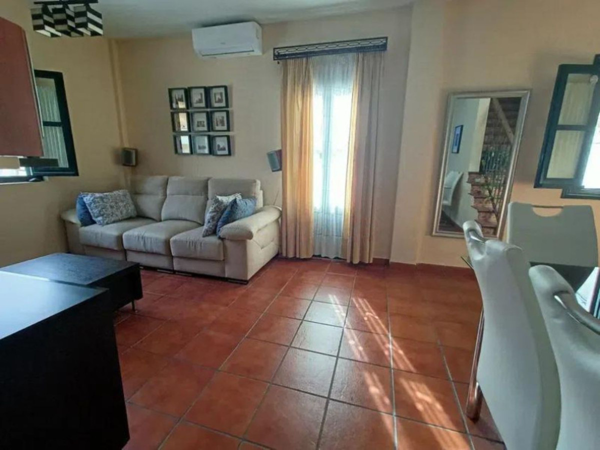 Se vende Pareada de 3 dormitorios en Costa Del Sol, Cadiz, España