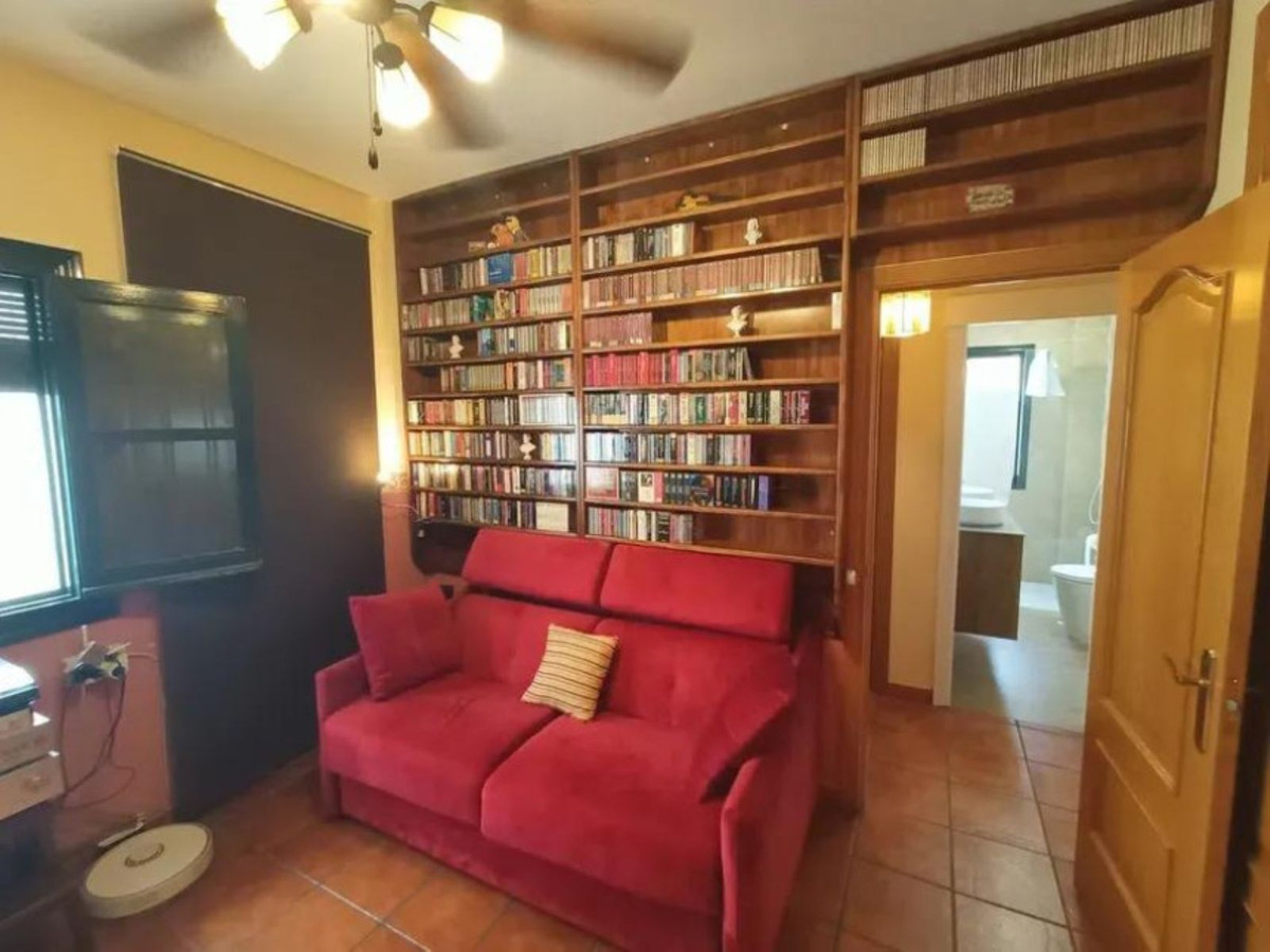Se vende Pareada de 3 dormitorios en Costa Del Sol, Cadiz, España