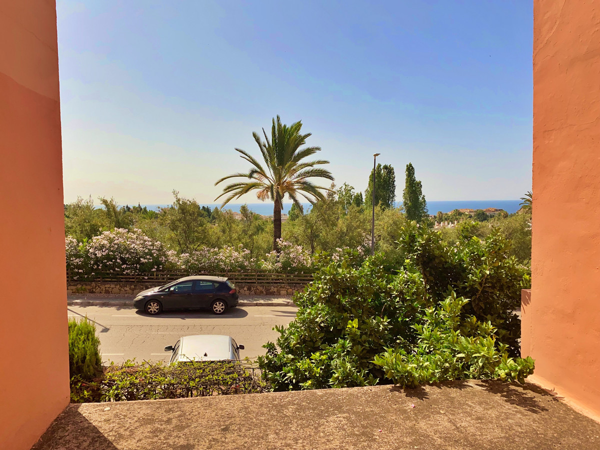 Se vende Apartamento Planta Baja de 4 dormitorios en Costa Del Sol, Málaga, España