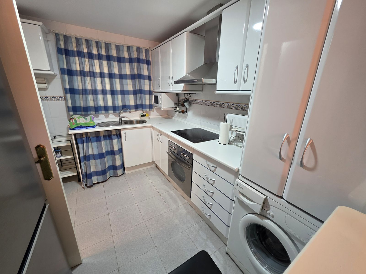 Se vende Apartamento Planta Baja de 2 dormitorios en Costa Del Sol, Málaga, España