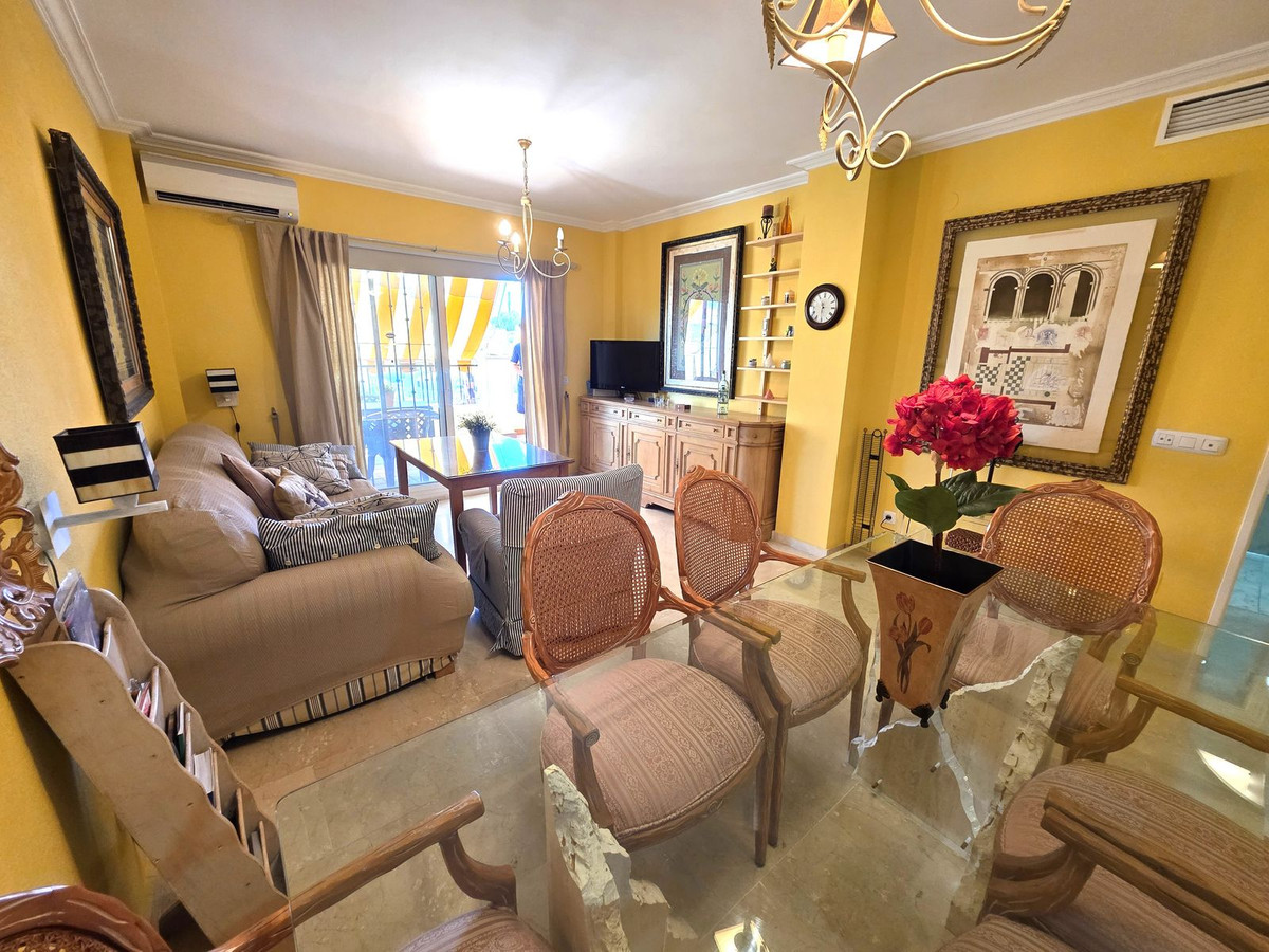 Se vende Apartamento Planta Baja de 2 dormitorios en Costa Del Sol, Málaga, España