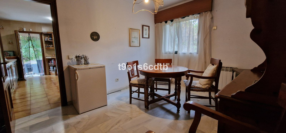 5 Bed Townhouse for sale in Marbella Costa Del Sol, Málaga, Spain