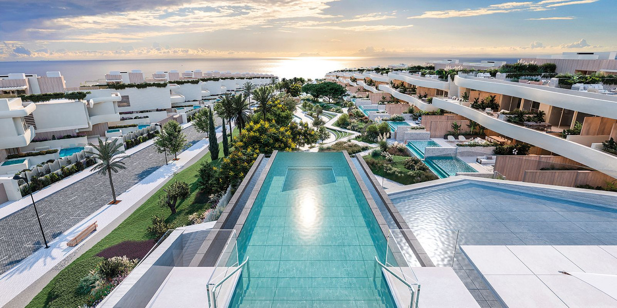 Se vende Apartamento Planta Baja de 3 dormitorios en Costa Del Sol, Málaga, España