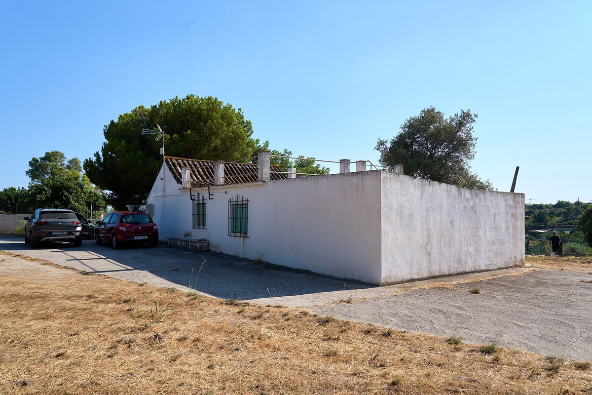Plots for sale in Estepona Costa Del Sol, Málaga, Spain