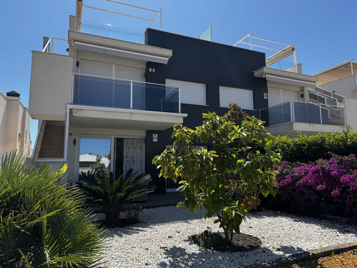 3 Bed Apartment for sale in Torrevieja Costa Blanca, Alicante, Spain