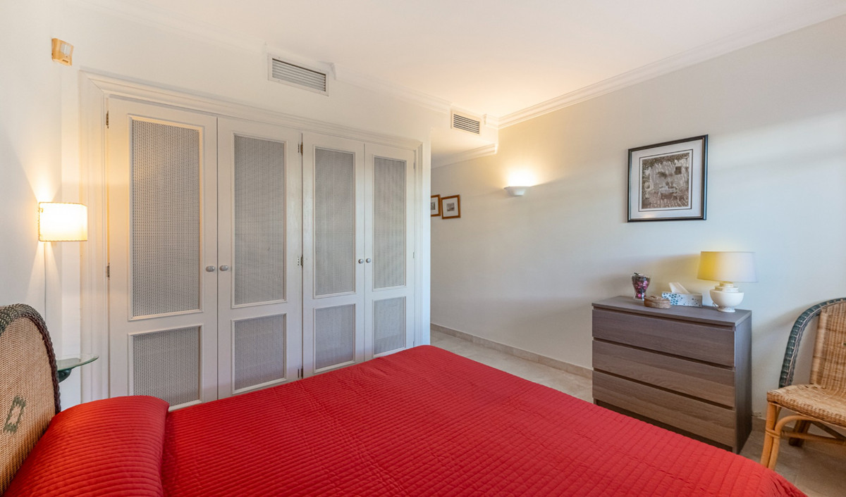 Se vende Apartamento Planta Baja de 2 dormitorios en Costa Del Sol, Málaga, España