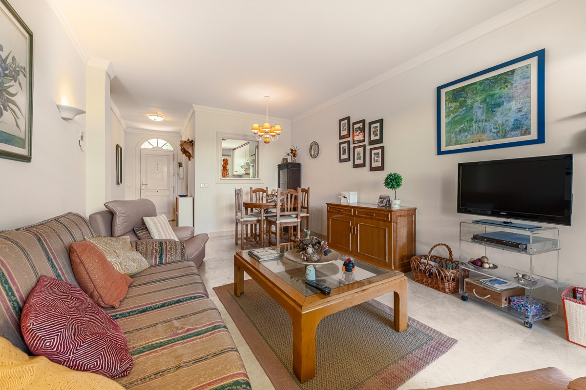 Se vende Apartamento Planta Baja de 2 dormitorios en Costa Del Sol, Málaga, España