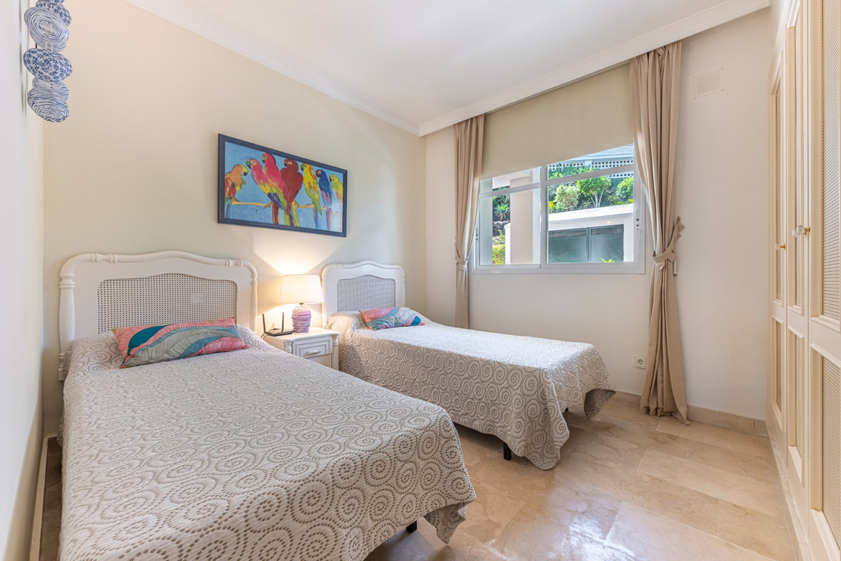 Se vende Apartamento Planta Baja de 2 dormitorios en Costa Del Sol, Málaga, España