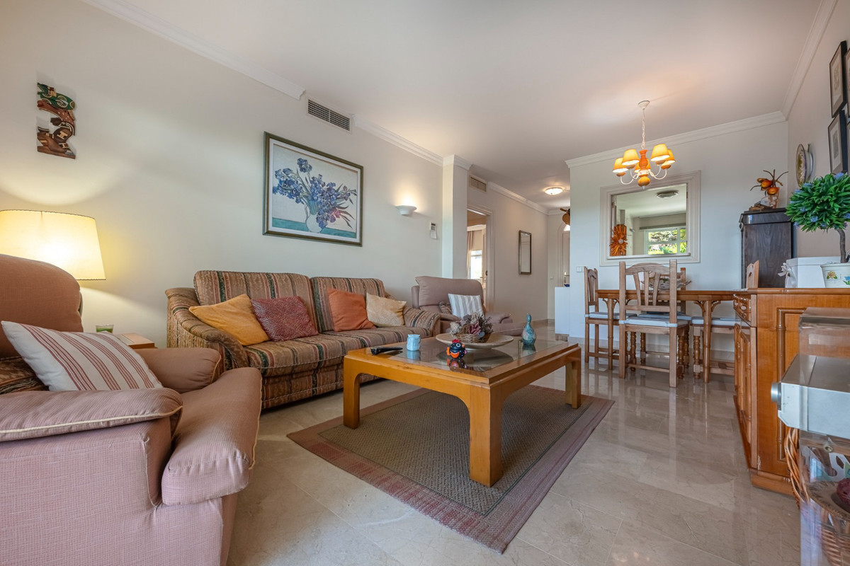 Se vende Apartamento Planta Baja de 2 dormitorios en Costa Del Sol, Málaga, España
