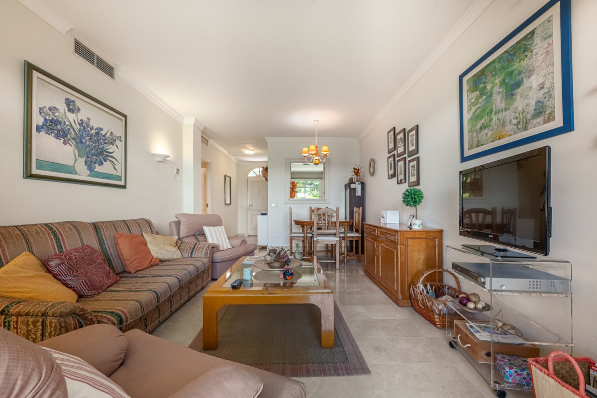 Se vende Apartamento Planta Baja de 2 dormitorios en Costa Del Sol, Málaga, España