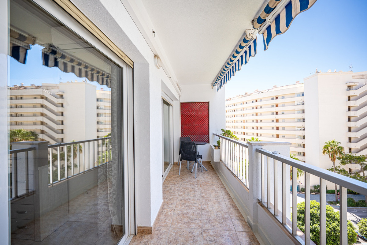 Se vende Apartamento Planta Media de 1 dormitorios en Costa Del Sol, Málaga, España