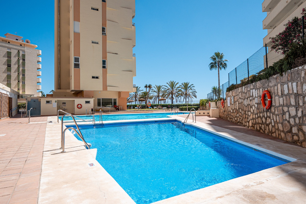 Se vende Apartamento Planta Media de 1 dormitorios en Costa Del Sol, Málaga, España