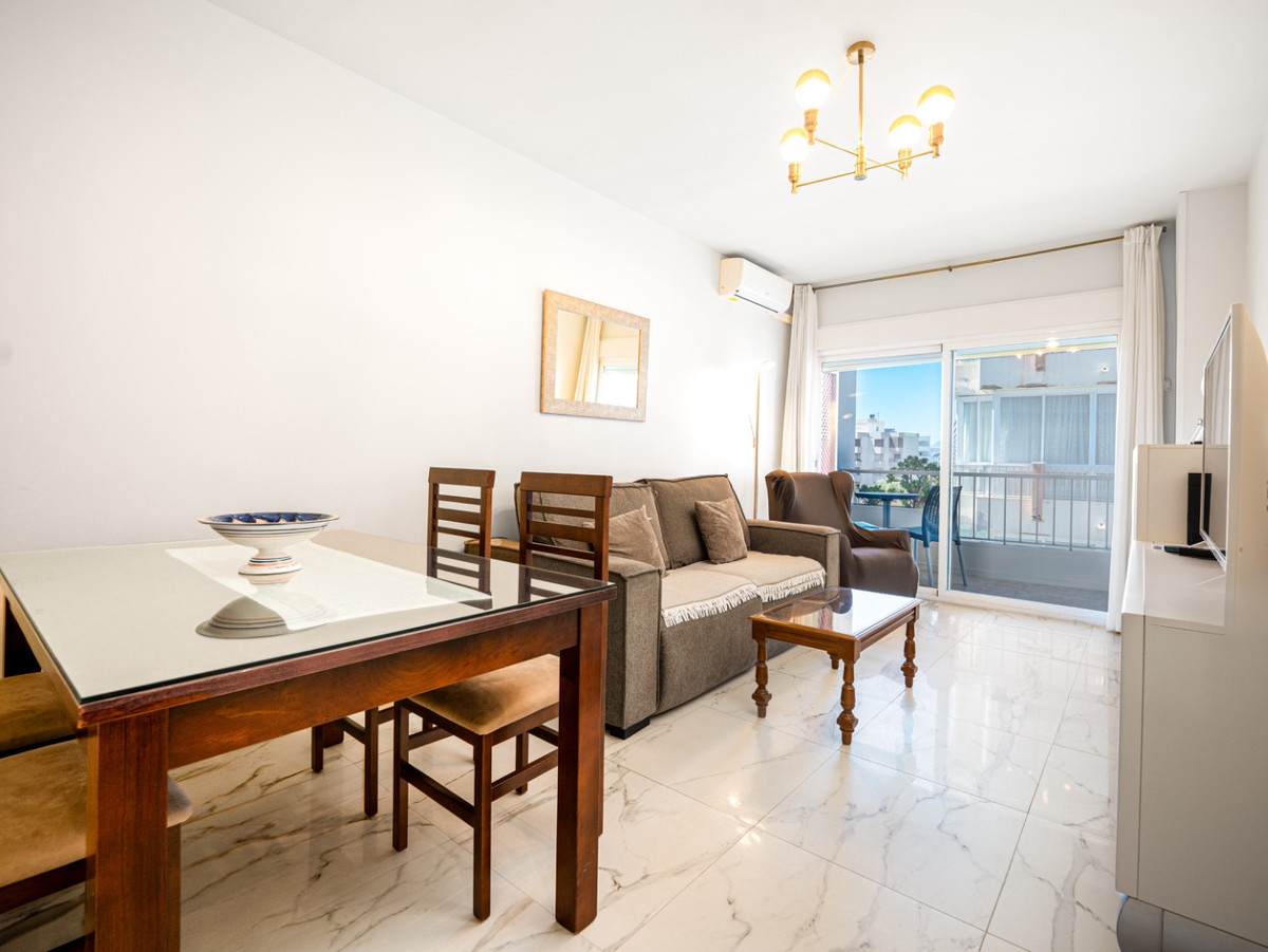 Se vende Apartamento Planta Media de 1 dormitorios en Costa Del Sol, Málaga, España