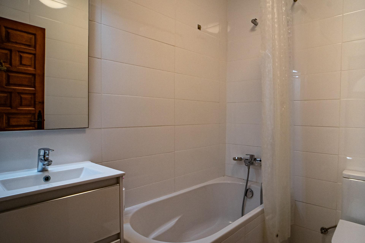 4 Bed Townhouse for sale in Benissa Costa Blanca, Alicante, Spain