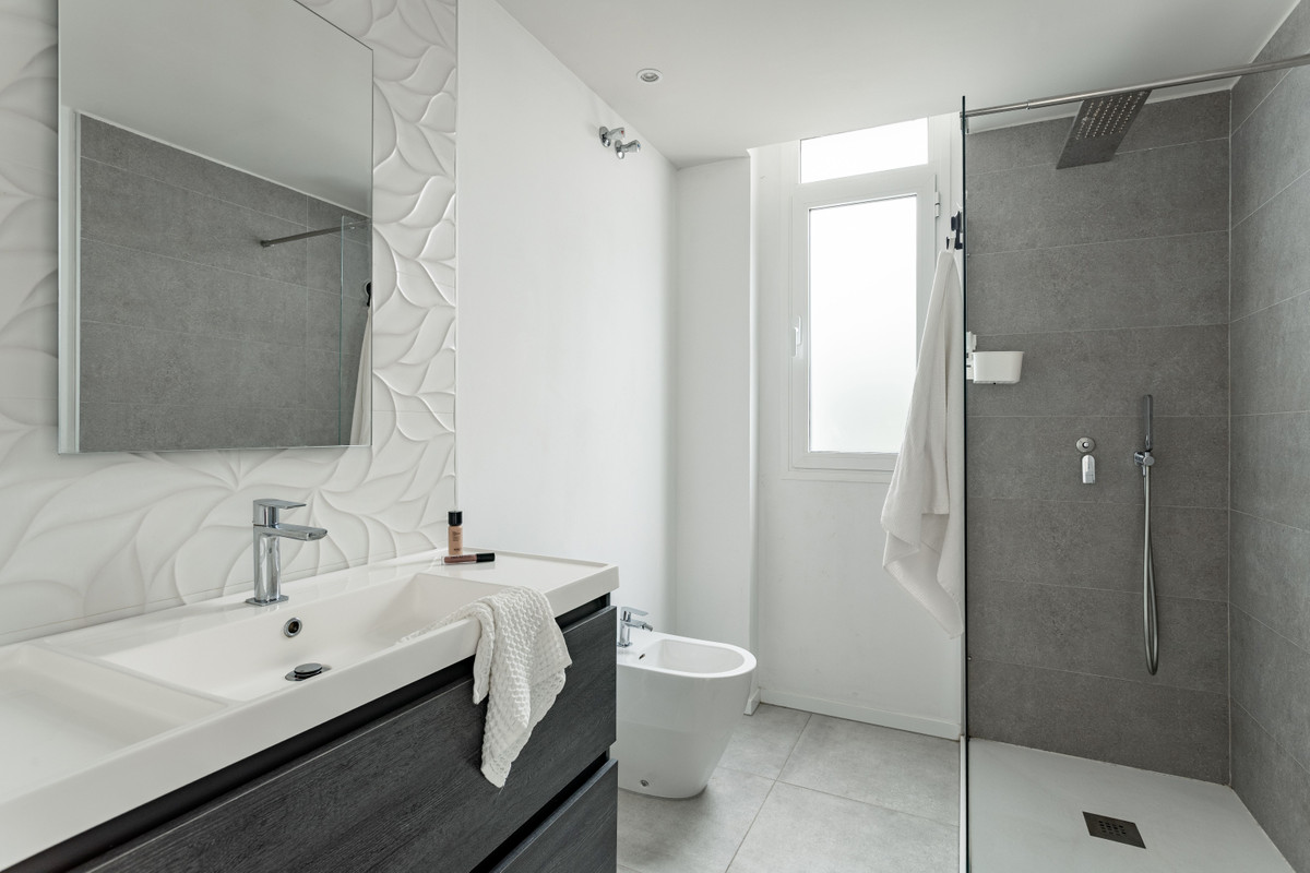 3 Bed Apartment for sale in La Cala De Mijas Costa Del Sol, Málaga, Spain