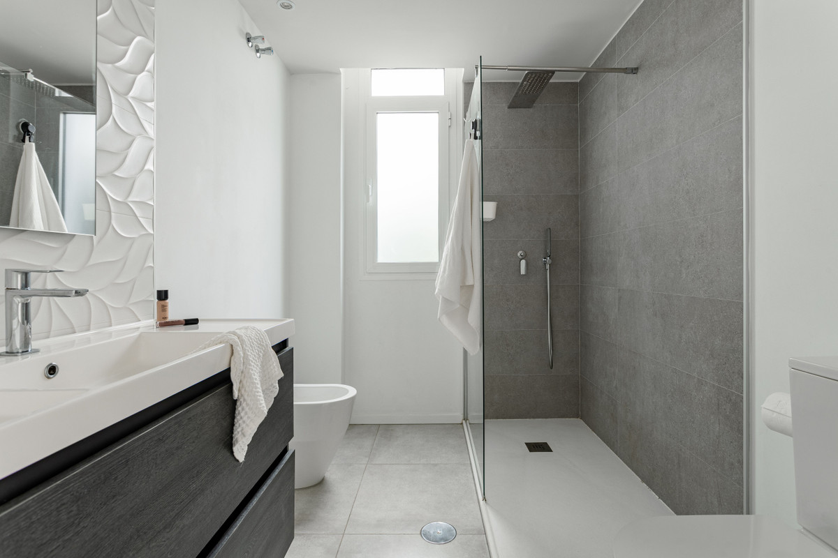 3 Bed Apartment for sale in La Cala De Mijas Costa Del Sol, Málaga, Spain