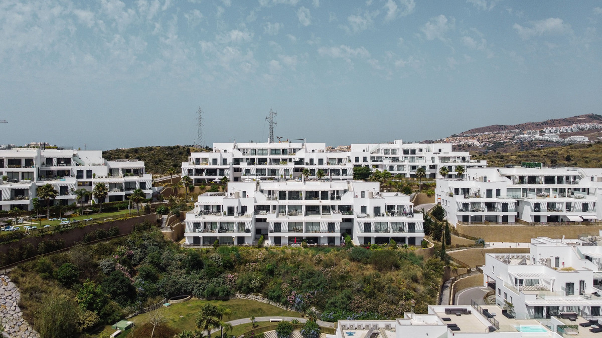 3 Bed Apartment for sale in La Cala De Mijas Costa Del Sol, Málaga, Spain