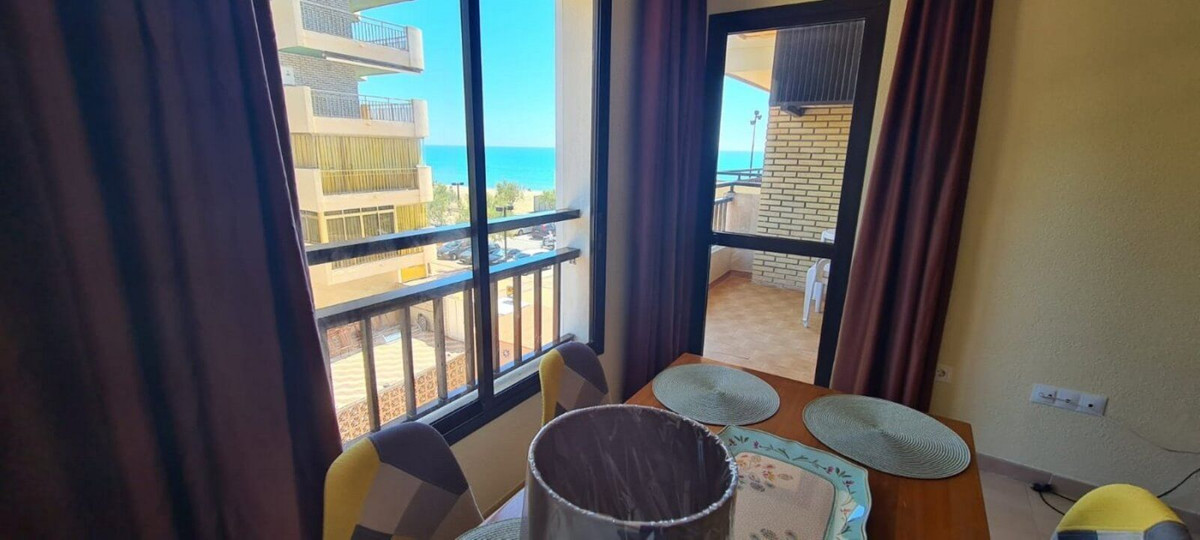 1 Bed Apartment for sale in Fuengirola Costa Del Sol, Málaga, Spain