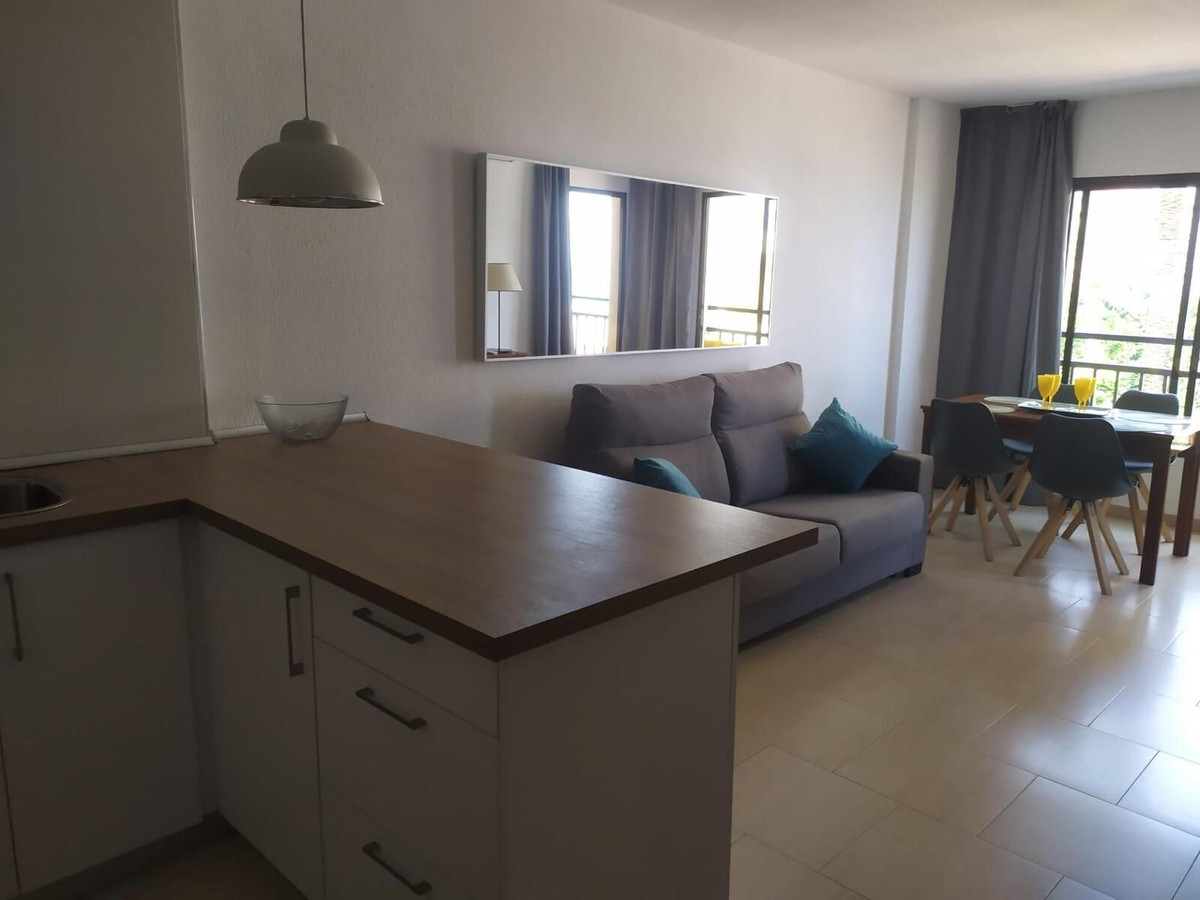 1 Bed Apartment for sale in Fuengirola Costa Del Sol, Málaga, Spain