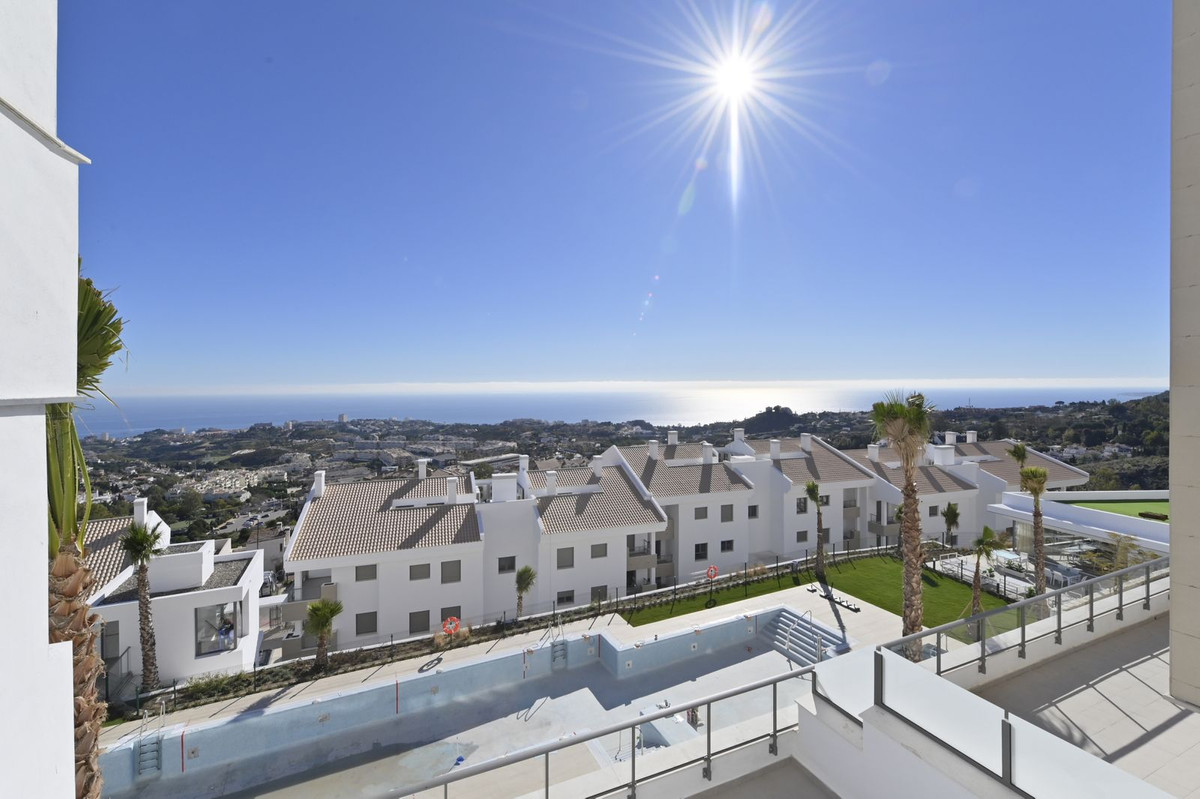 Se vende Apartamento Planta Media de 3 dormitorios en Costa Del Sol, Málaga, España
