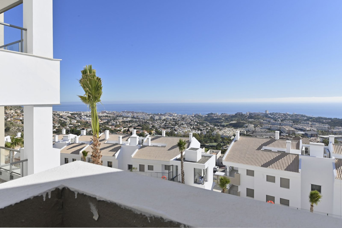 Se vende Apartamento Planta Media de 3 dormitorios en Costa Del Sol, Málaga, España