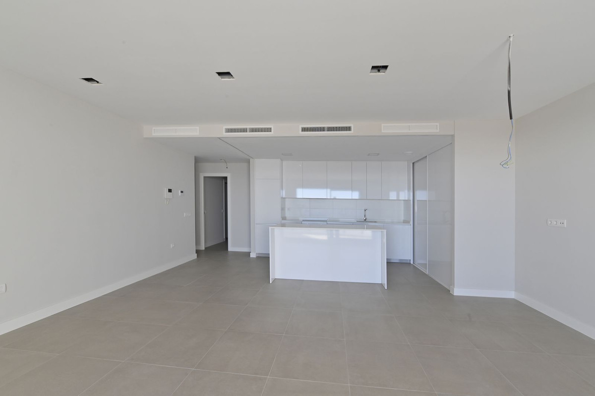 Se vende Apartamento Planta Media de 3 dormitorios en Costa Del Sol, Málaga, España