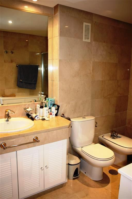 3 Bed Apartment for sale in Puerto Banús Costa Del Sol, Málaga, Spain