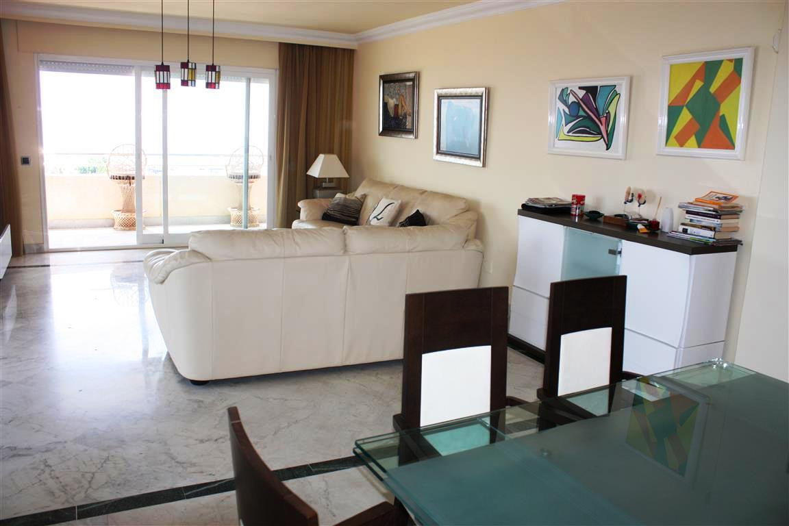 3 Bed Apartment for sale in Puerto Banús Costa Del Sol, Málaga, Spain