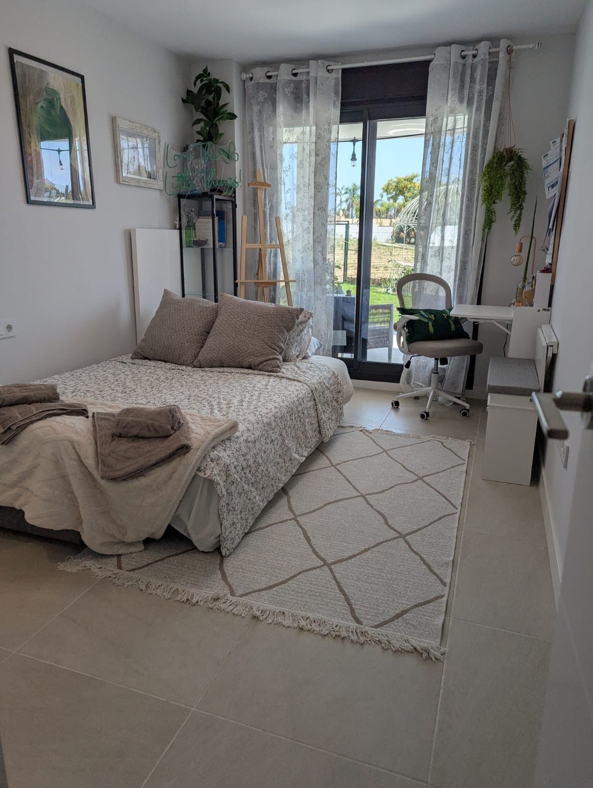 2 Bed Apartment for sale in Selwo Costa Del Sol, Málaga, Spain