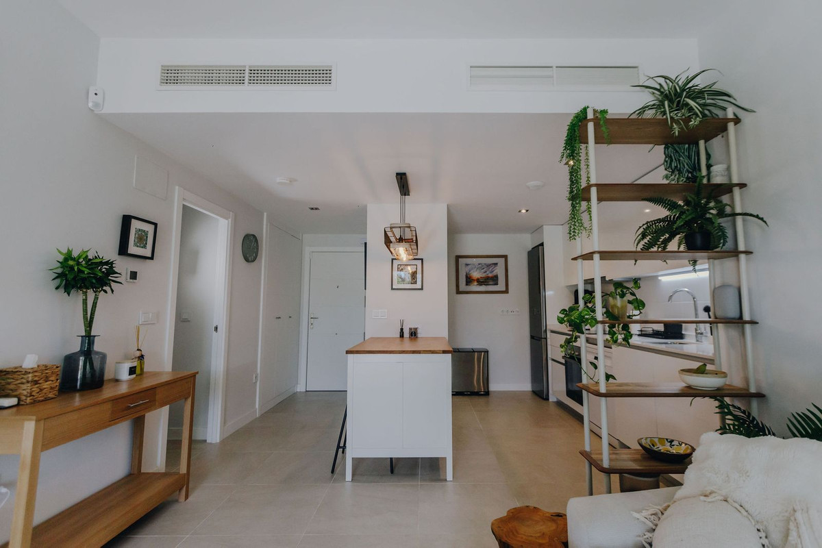 2 Bed Apartment for sale in Selwo Costa Del Sol, Málaga, Spain
