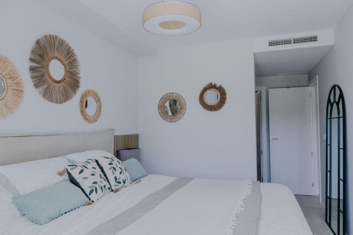 2 Bed Apartment for sale in Selwo Costa Del Sol, Málaga, Spain