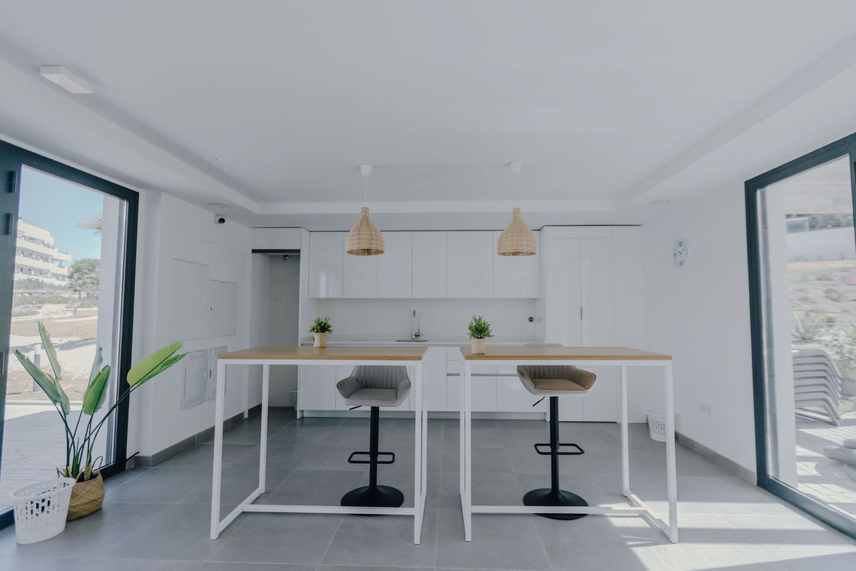 2 Bed Apartment for sale in Selwo Costa Del Sol, Málaga, Spain